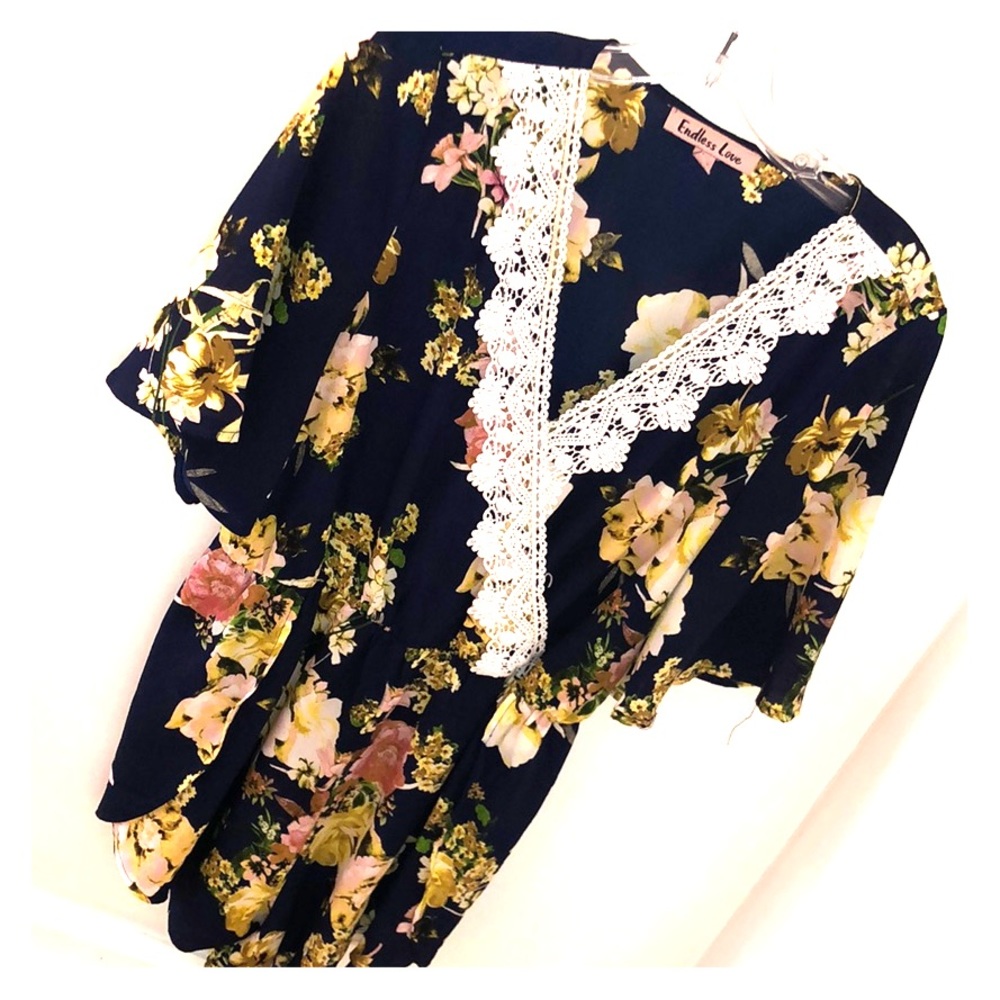 Floral shorts romper (size L). Worn once.